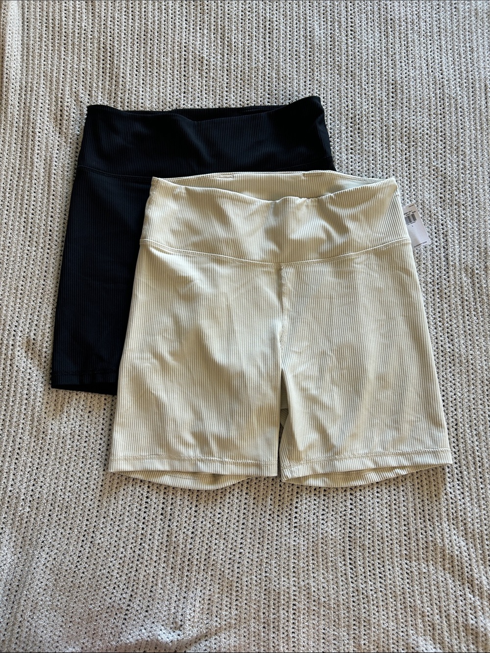 Old Navy Women’s High-Waist Ribbed Bike Shorts - Black and Cream